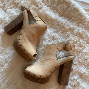 Aldo Platform Heels